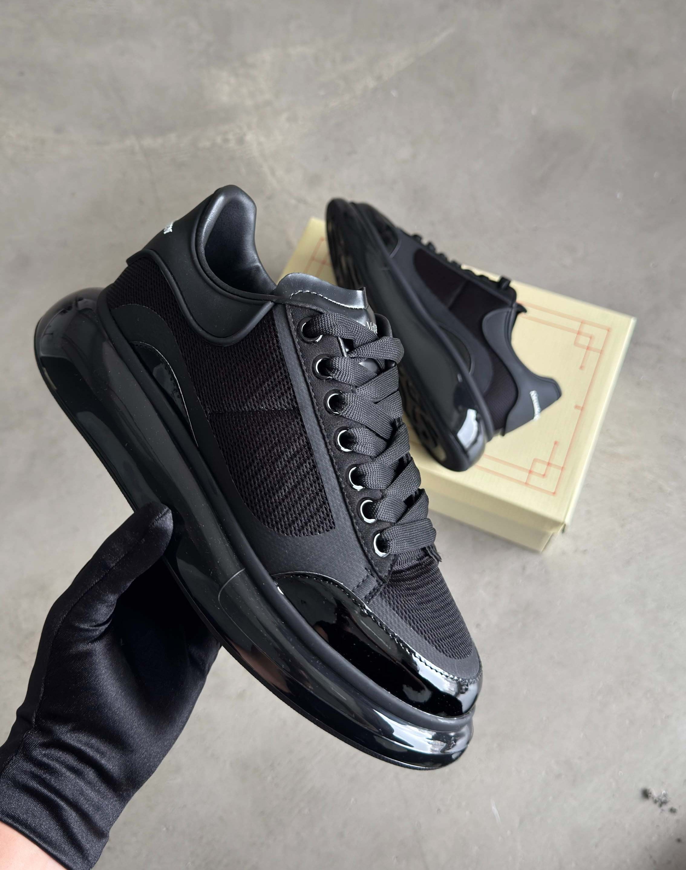 Alexander Mcqueen Siyah Fileli