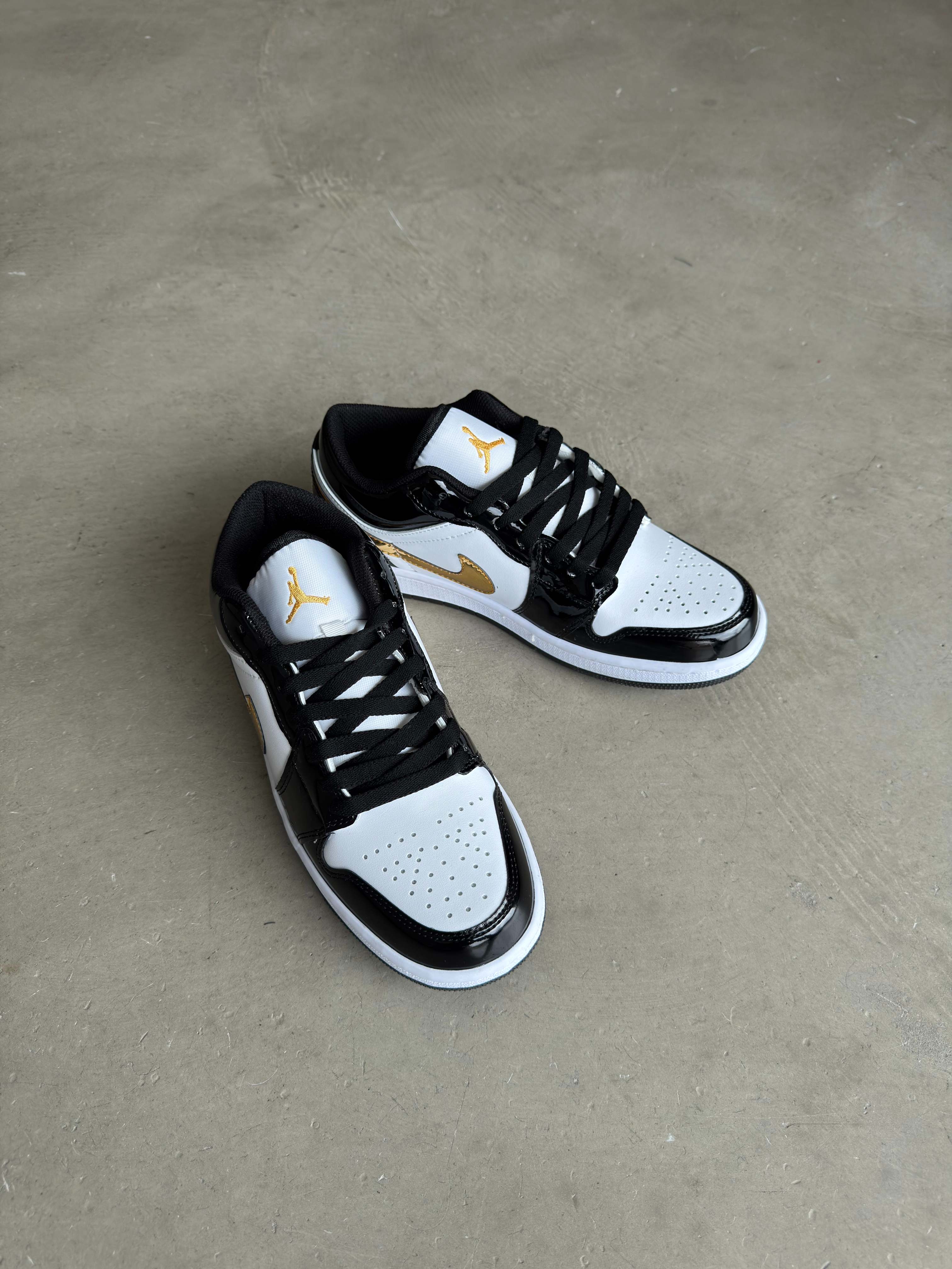 Nike Air jordan siyah gold