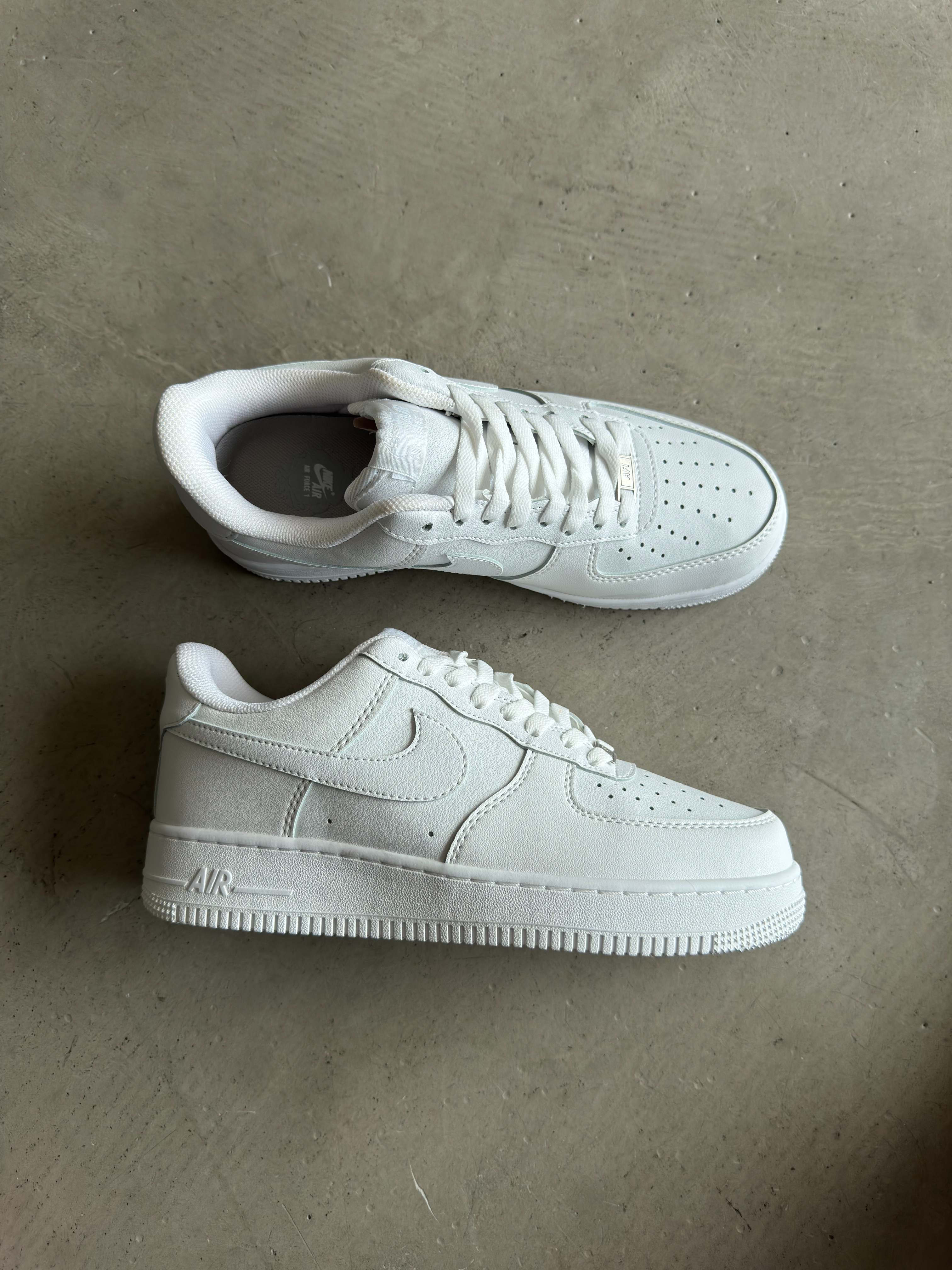 Air Force Beyaz