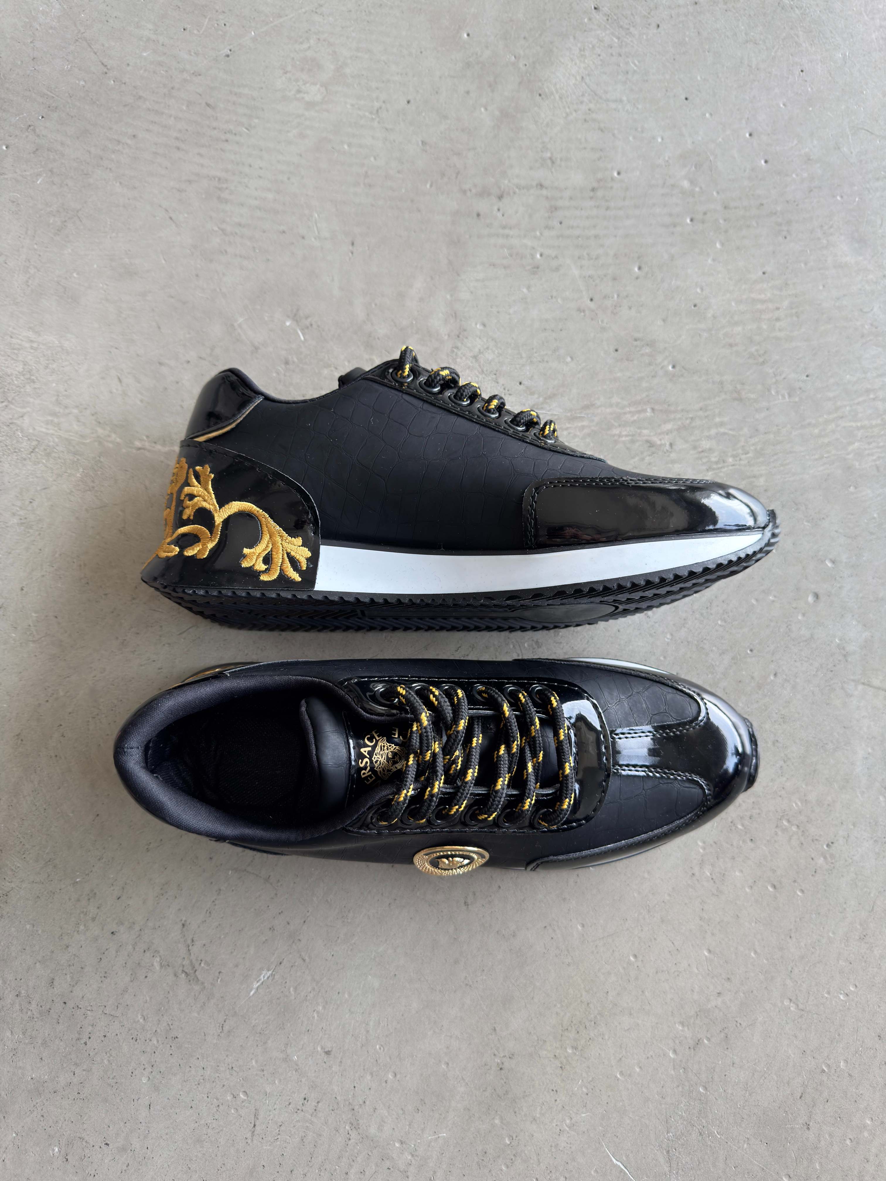 Versace Siyah Gold İşlemeli