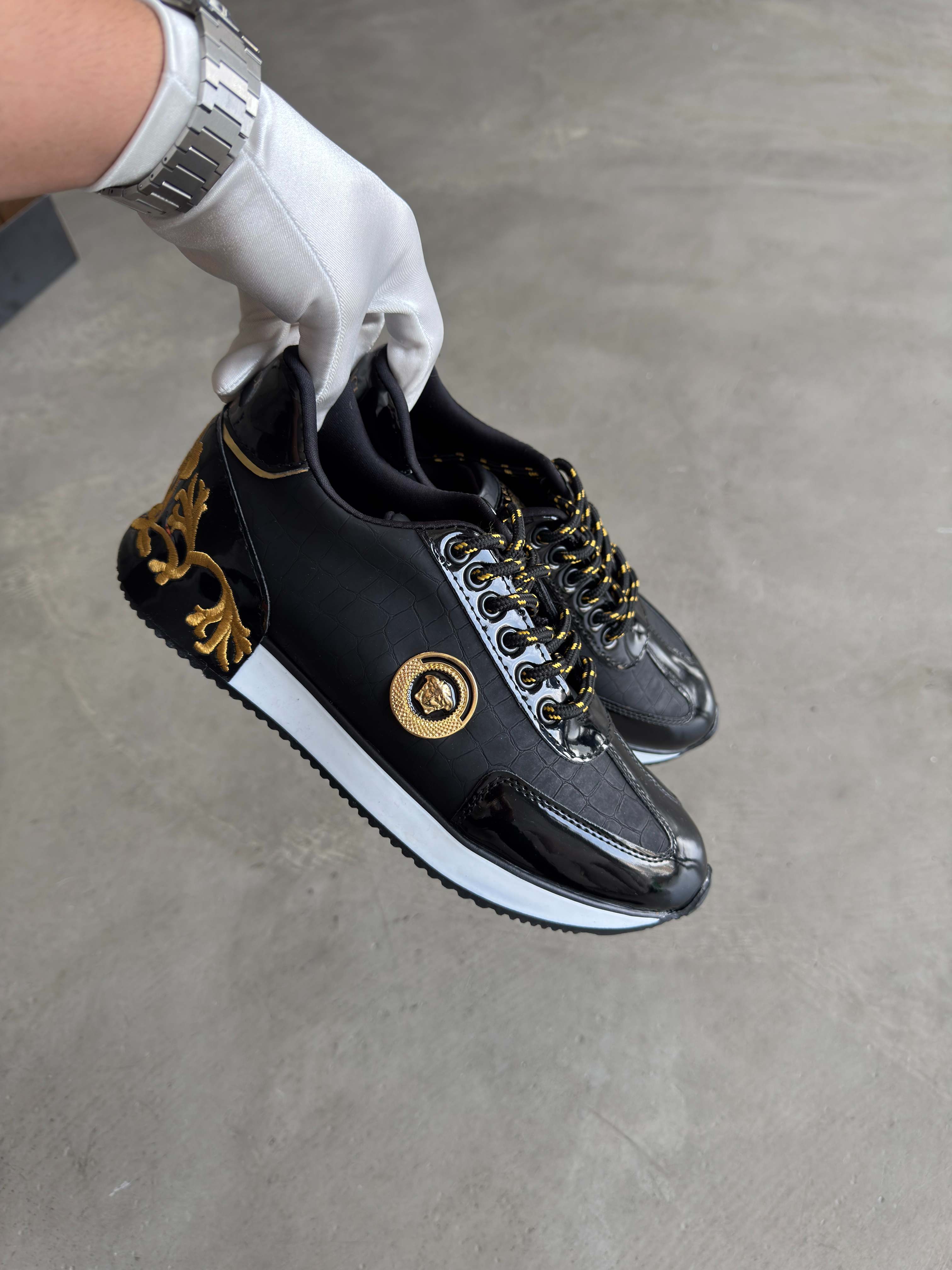 Versace Siyah Gold İşlemeli