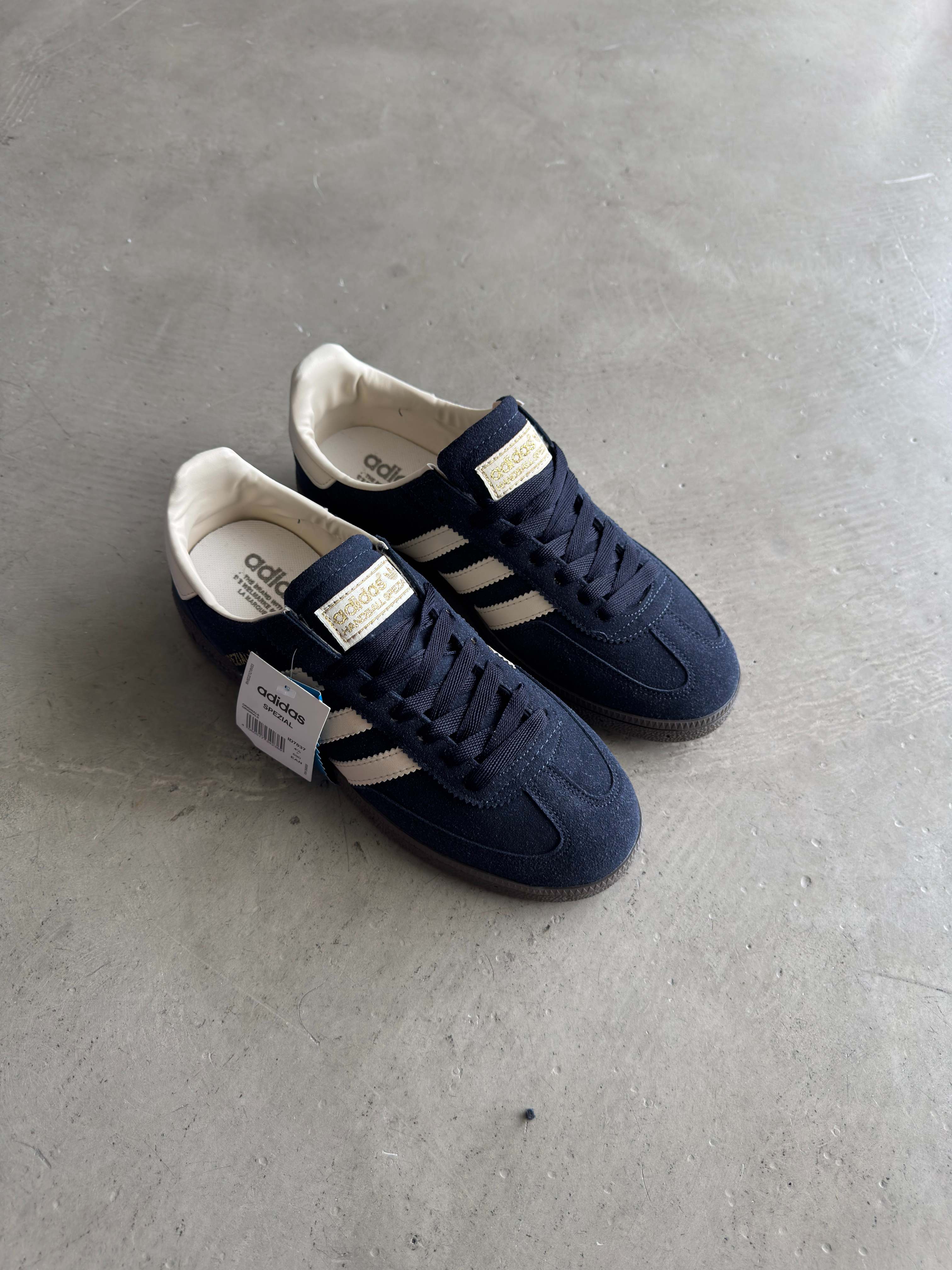 Adidas Lacivert
