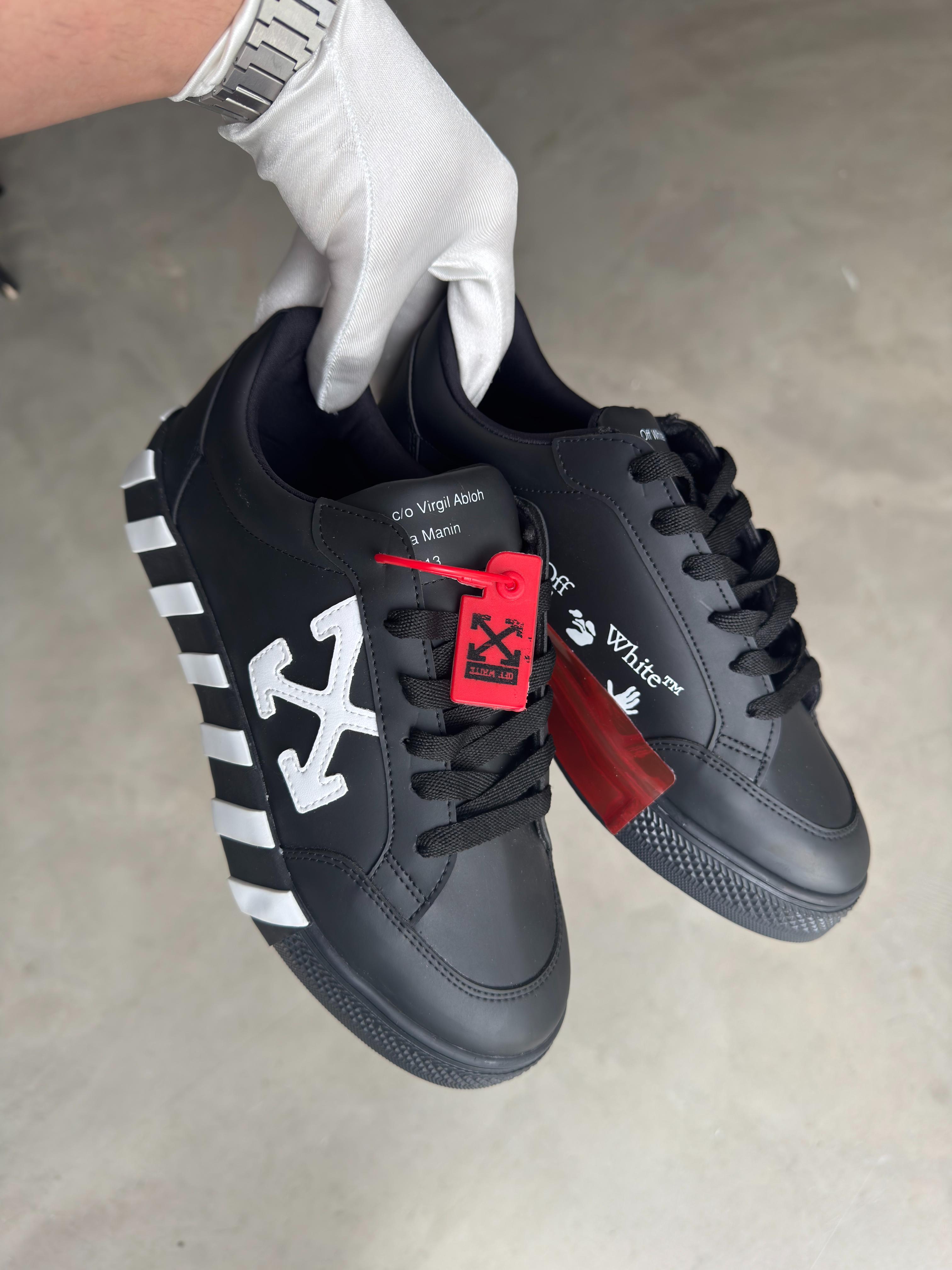 OFF-WHITE Vulc Low BLACK
