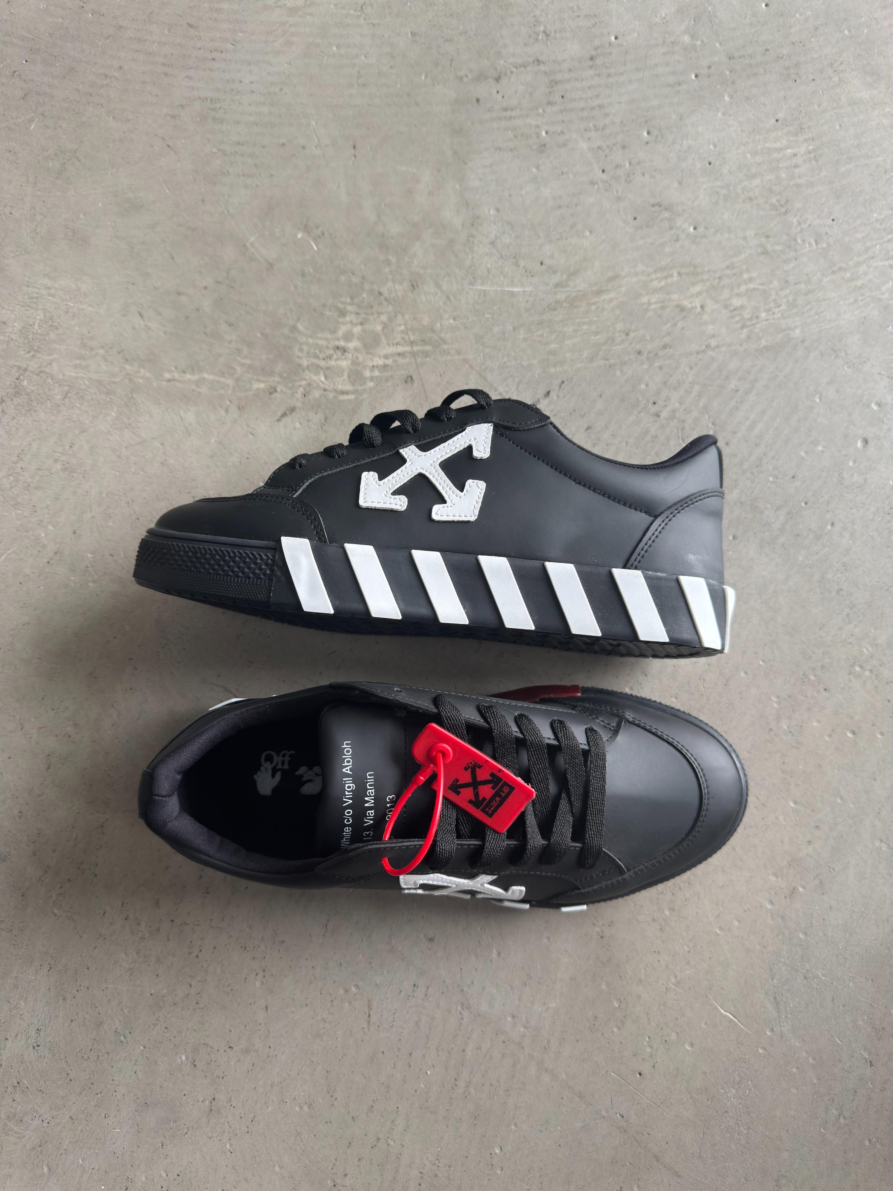 OFF-WHITE Vulc Low BLACK