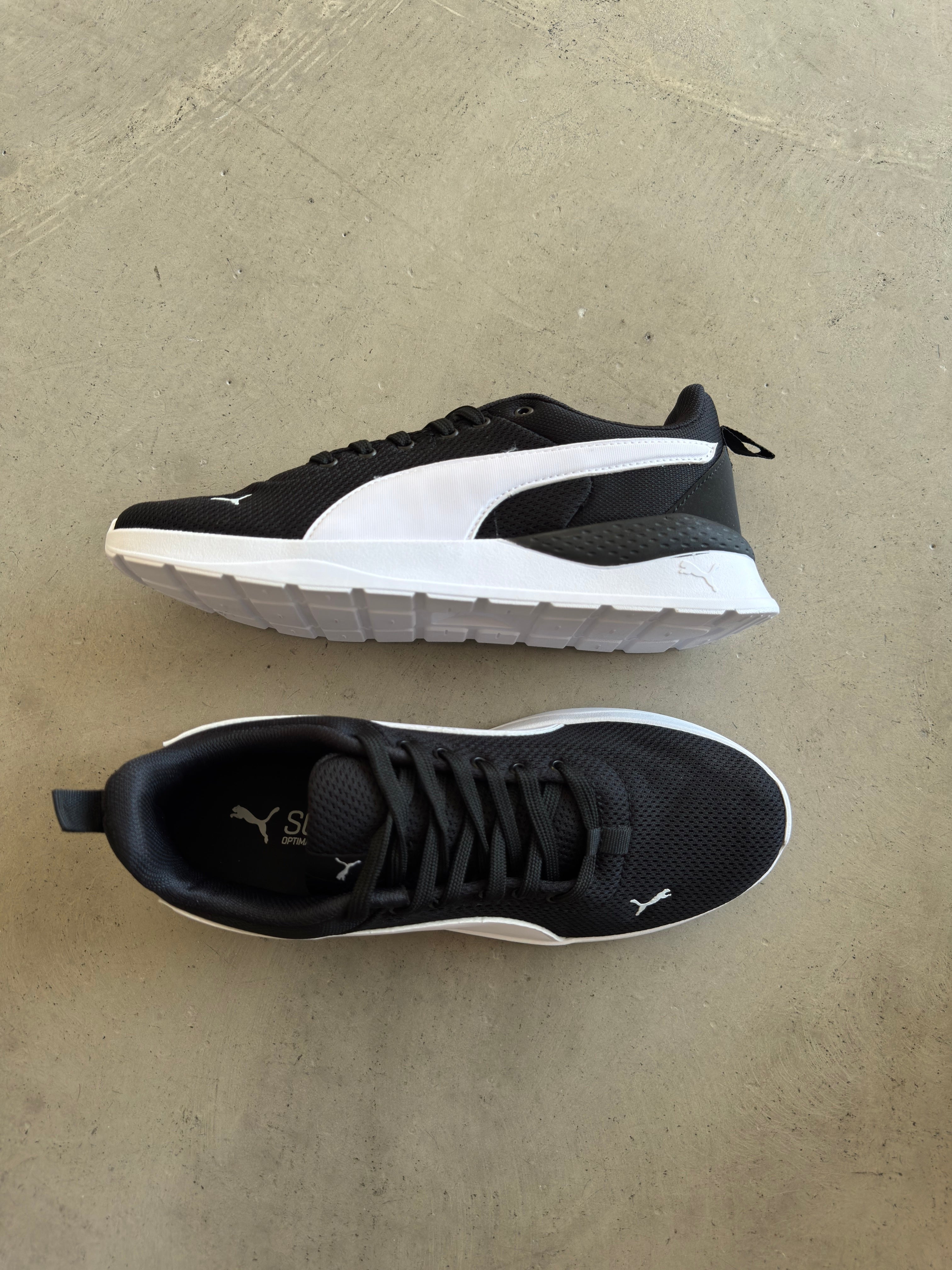 PUMA SİYAH BEYAZ