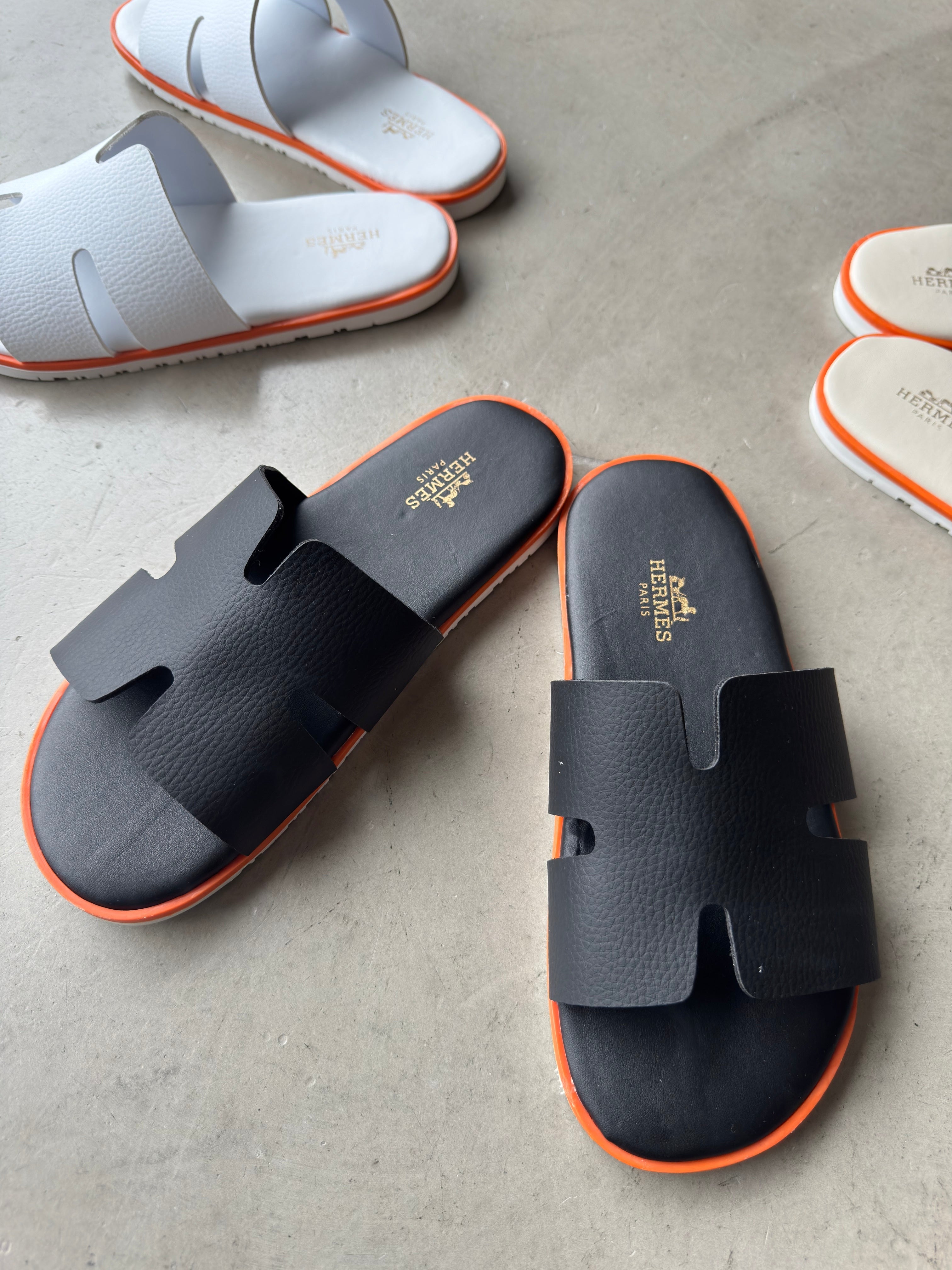 Hermes Siyah Terlik