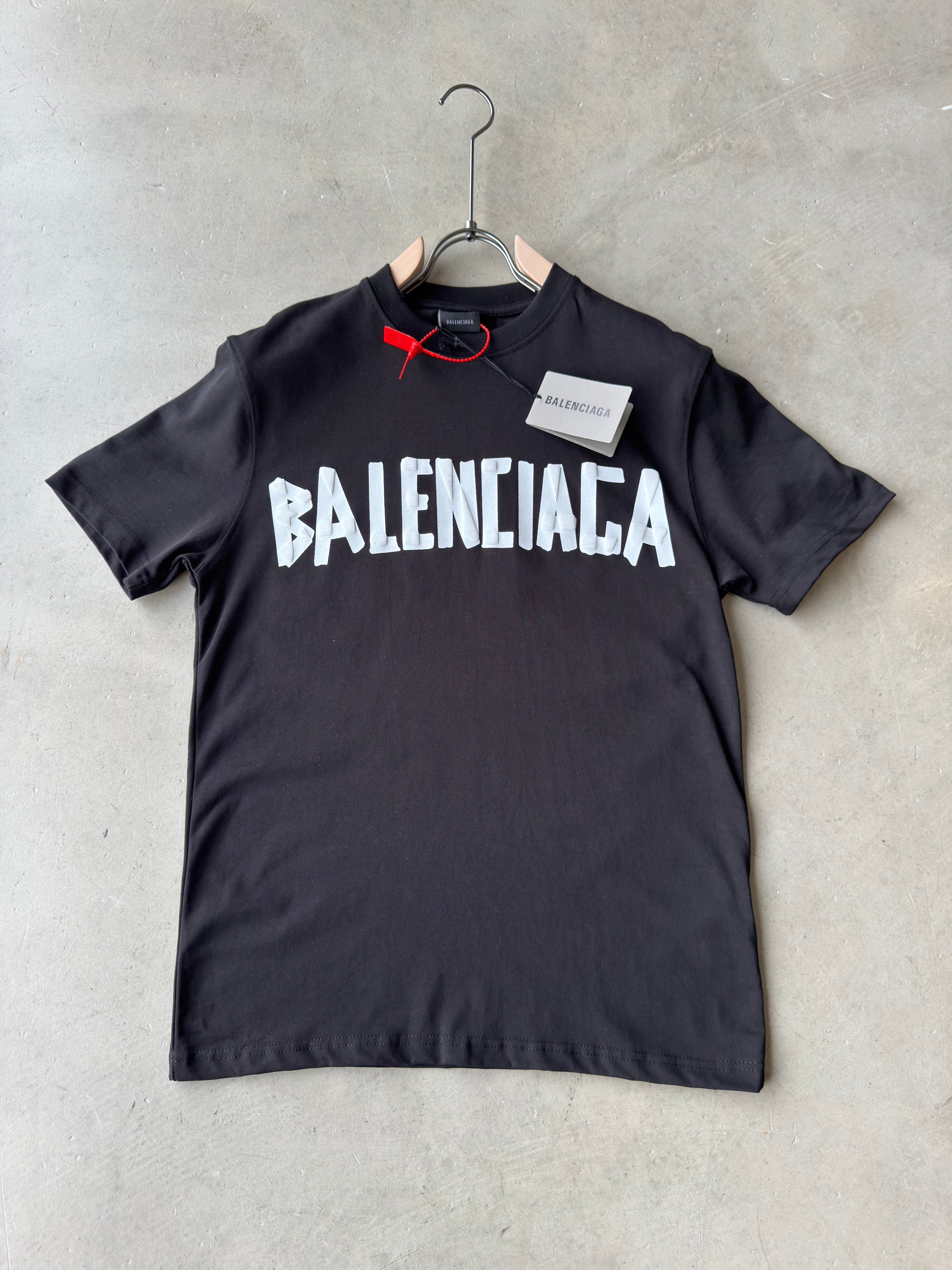 Balenciaga baskı Siyah tshirt (Premium)