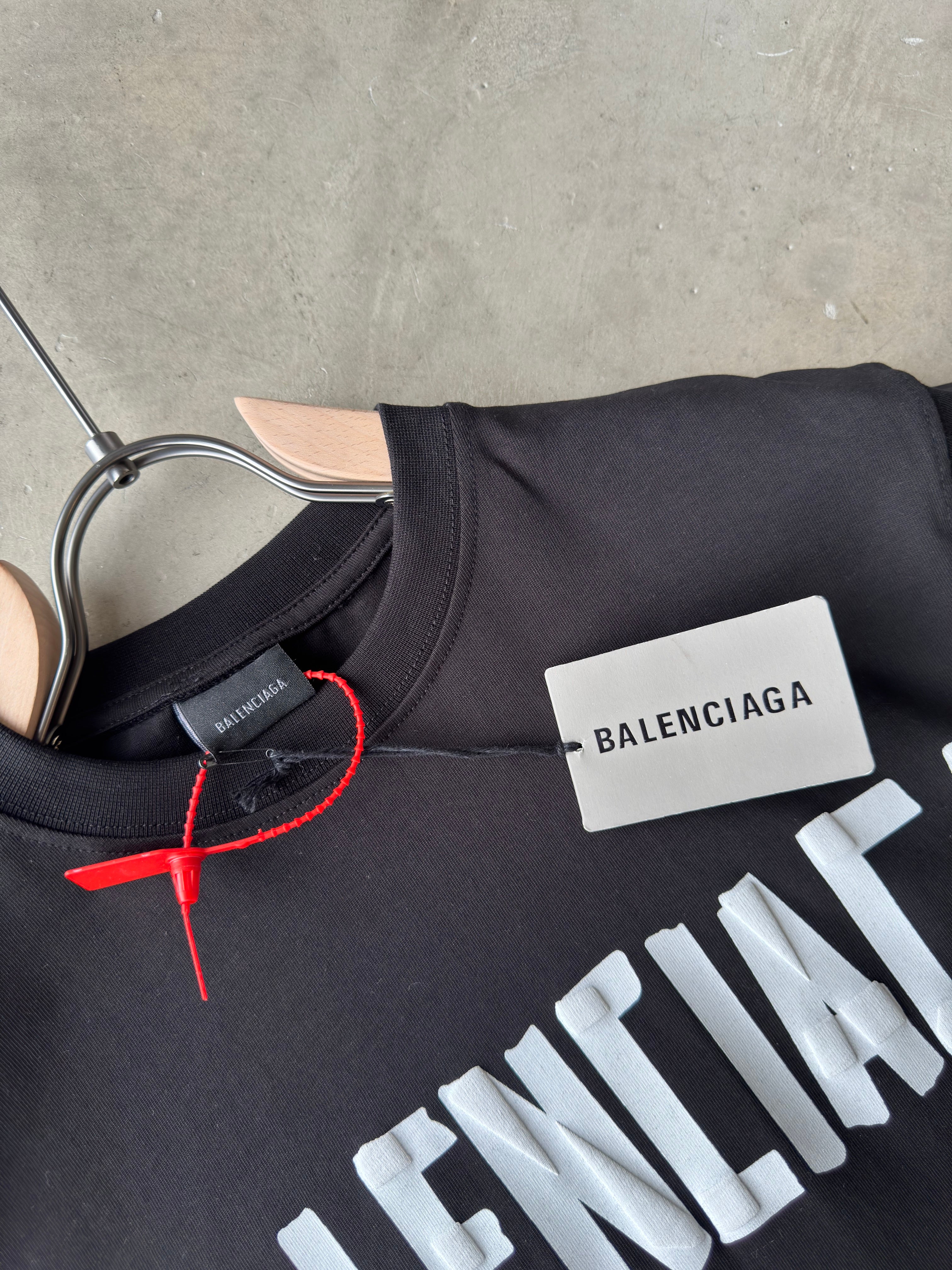 Balenciaga baskı Siyah tshirt (Premium)