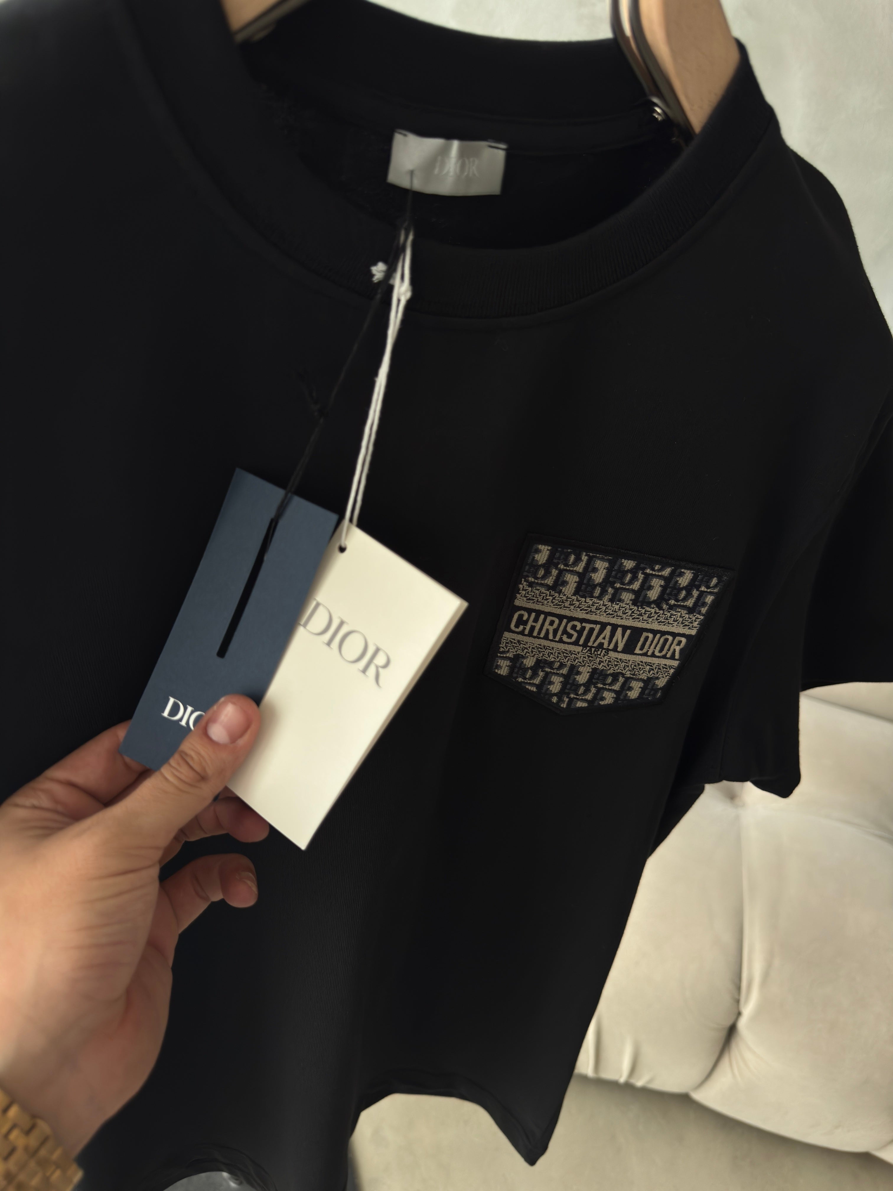 Dıor siyah tshirt (premium)