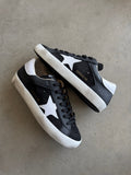 Golden Goose Siyah Beyaz Detay