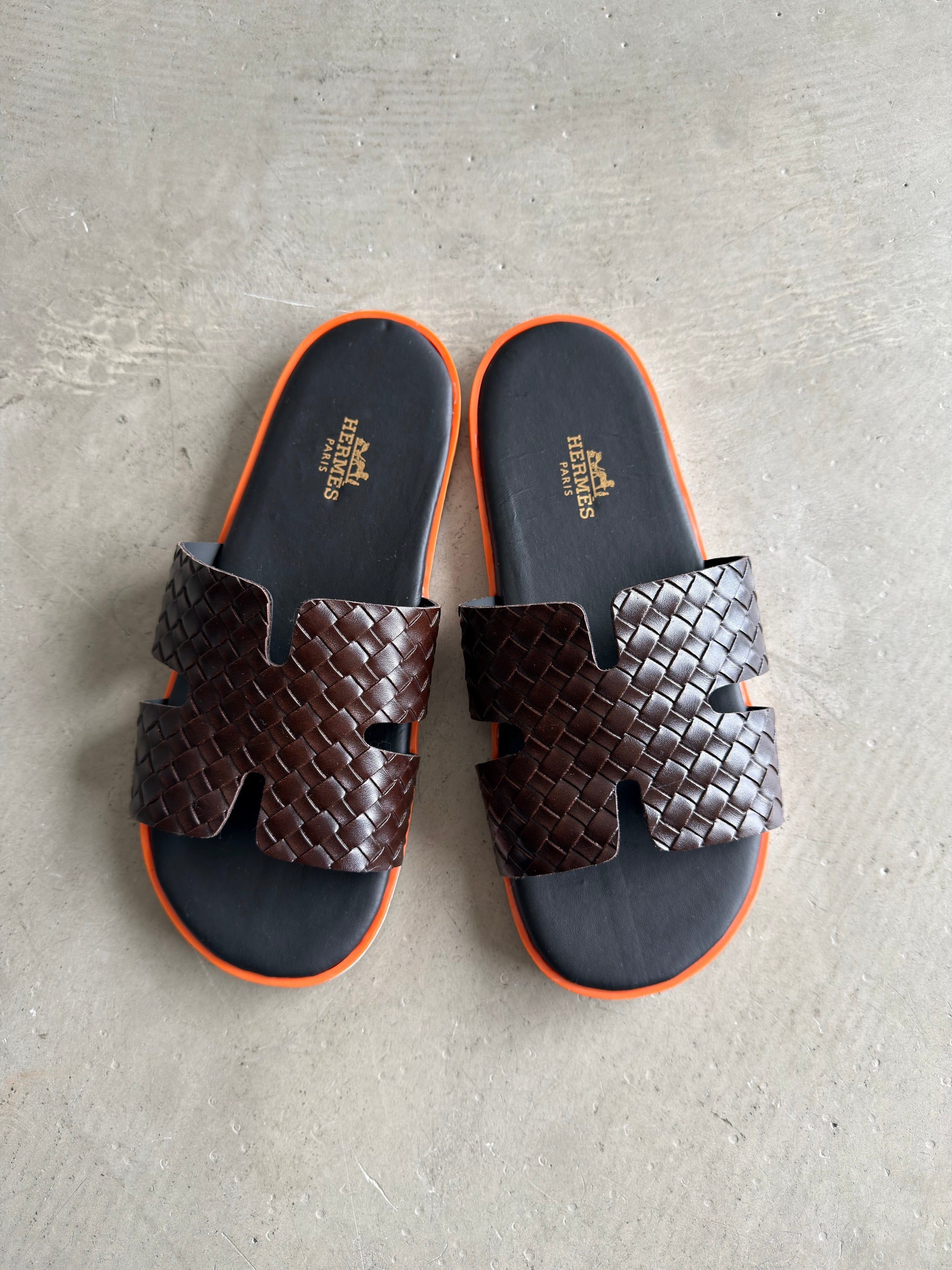 Hermes Kahve Deri Terlik