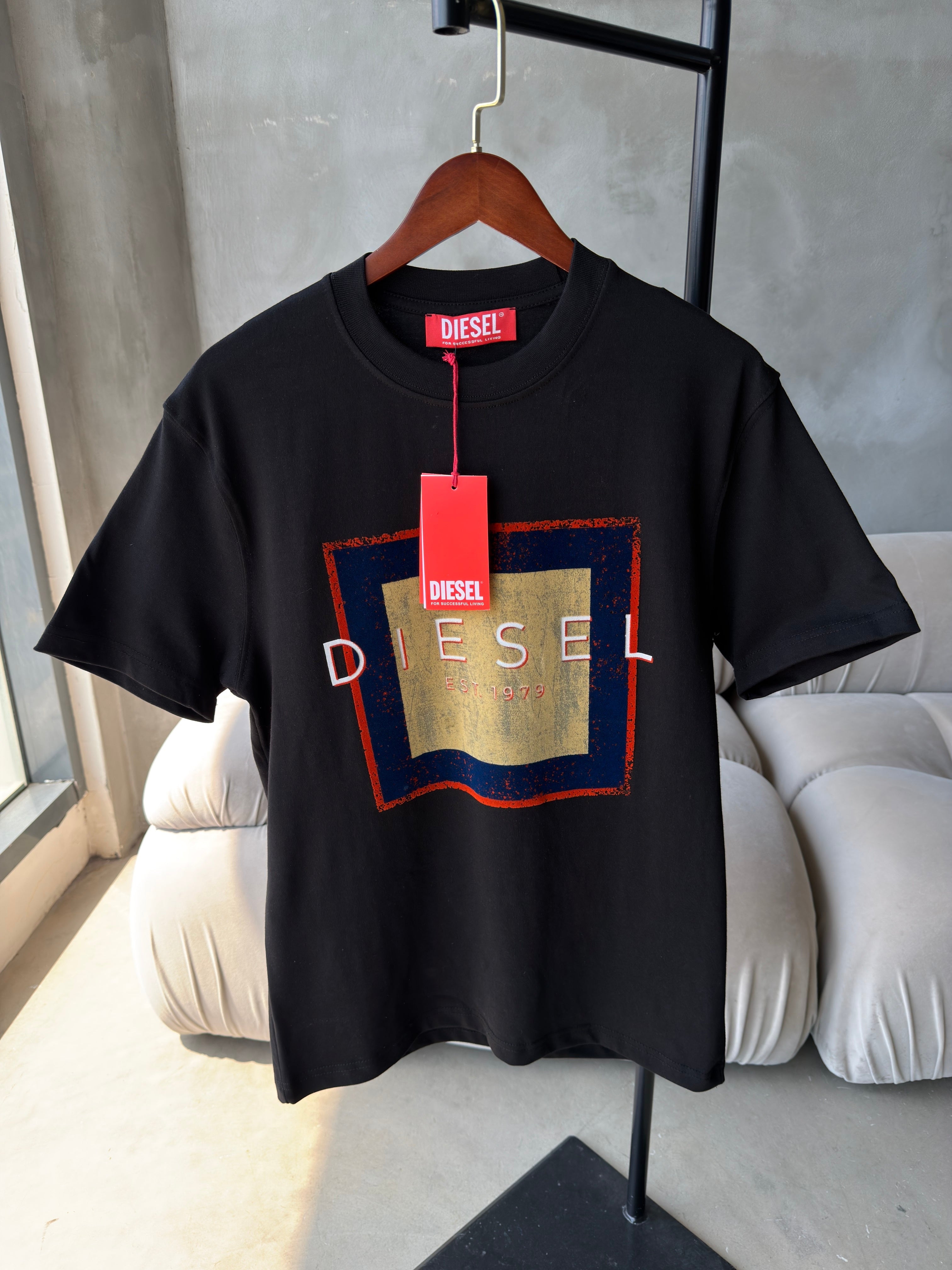 DİESEL SİYAH LOGO T-SHIRT