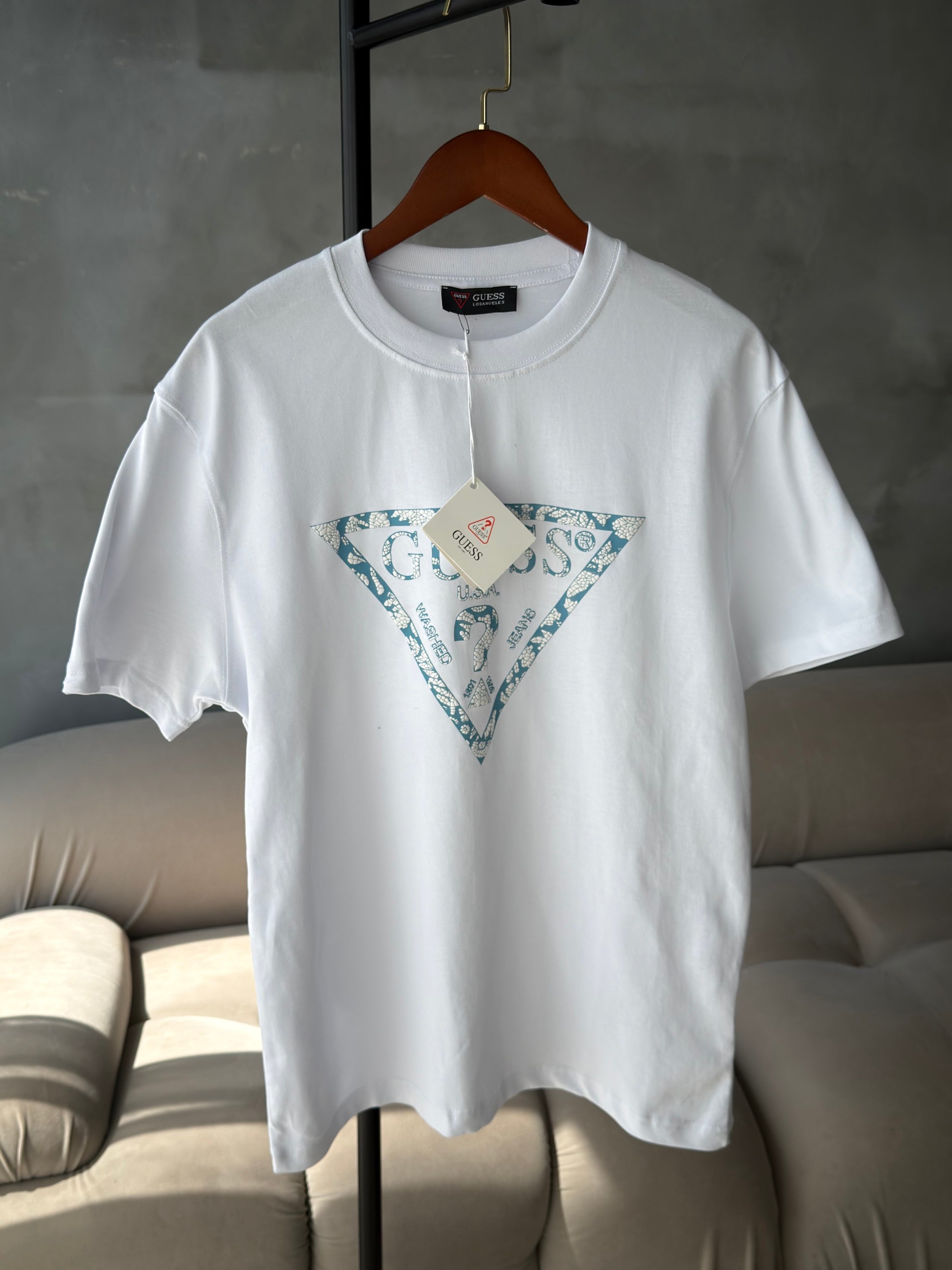 Gues Beyaz Mavi Logo Tshirt (premium)