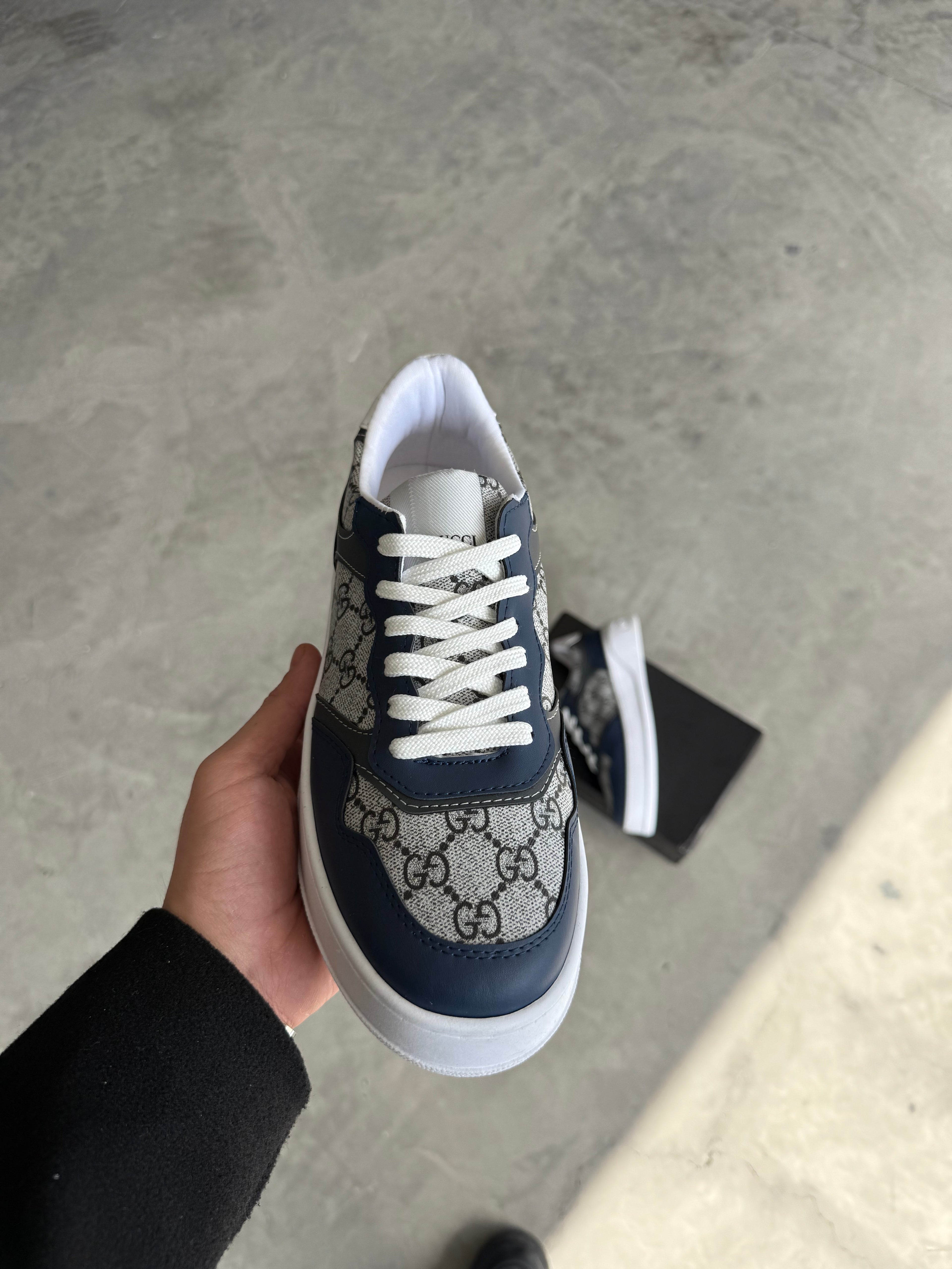 Gucci Lacivert