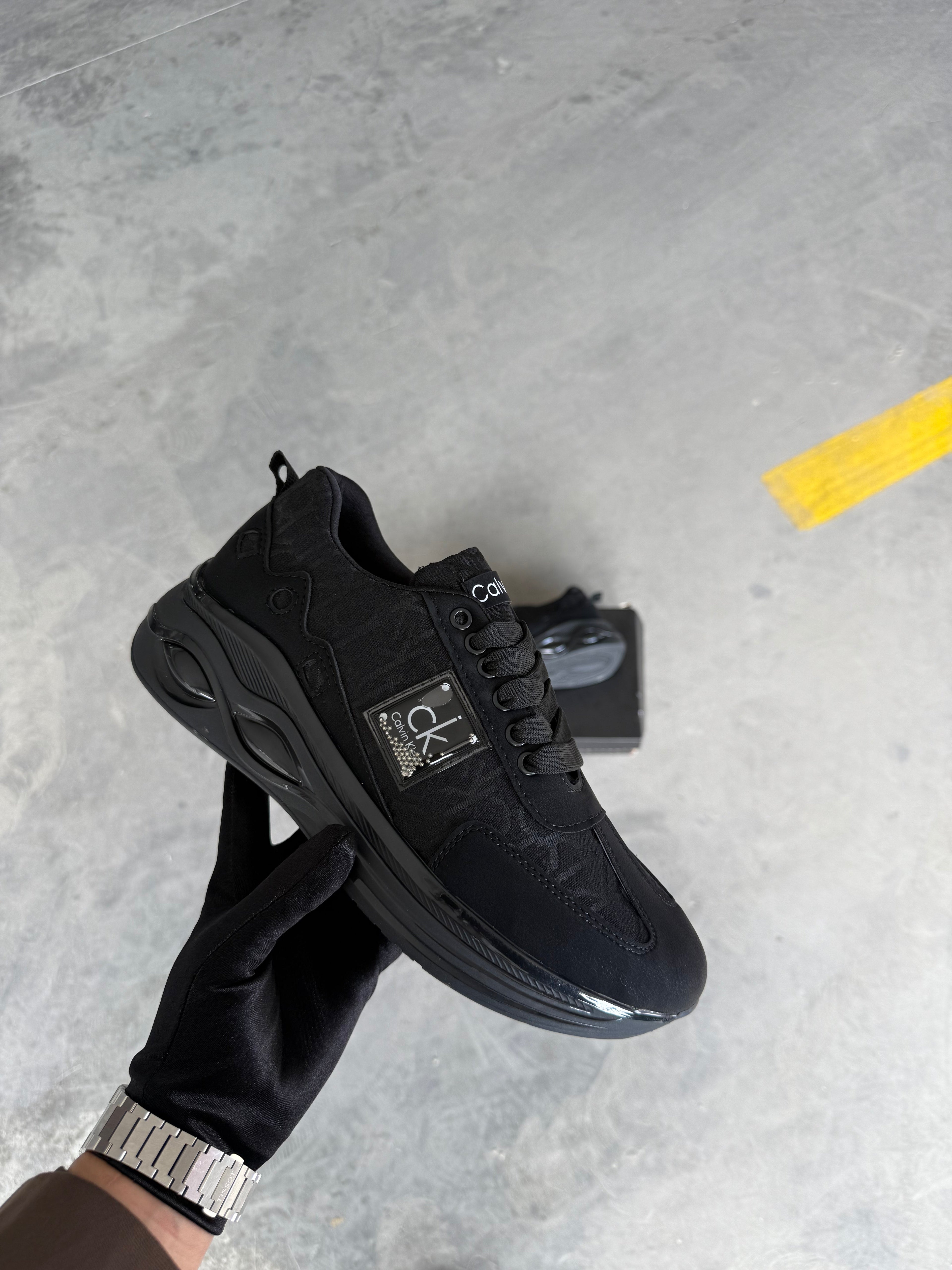 Calvin Klein Black