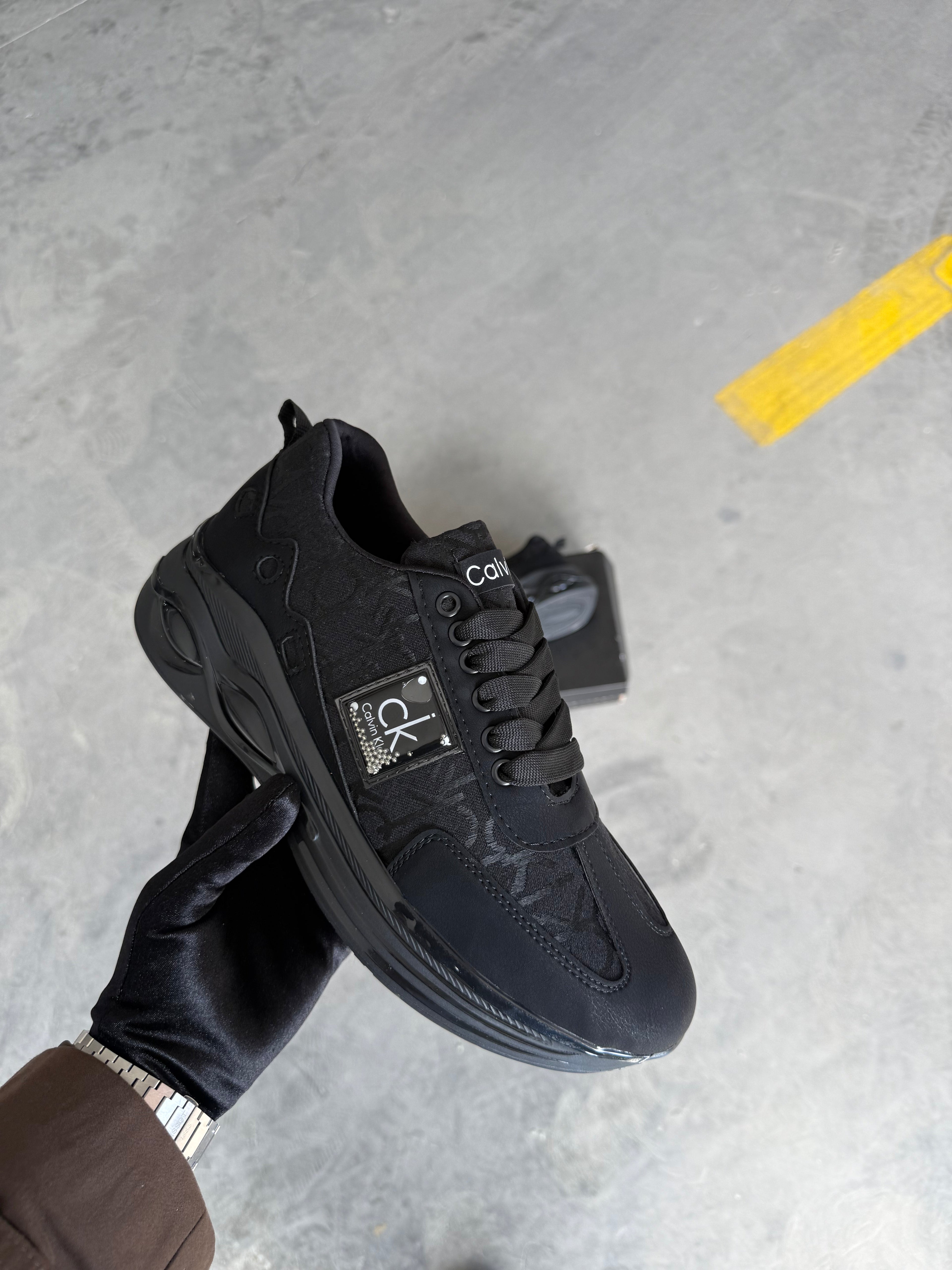 Calvin Klein Black