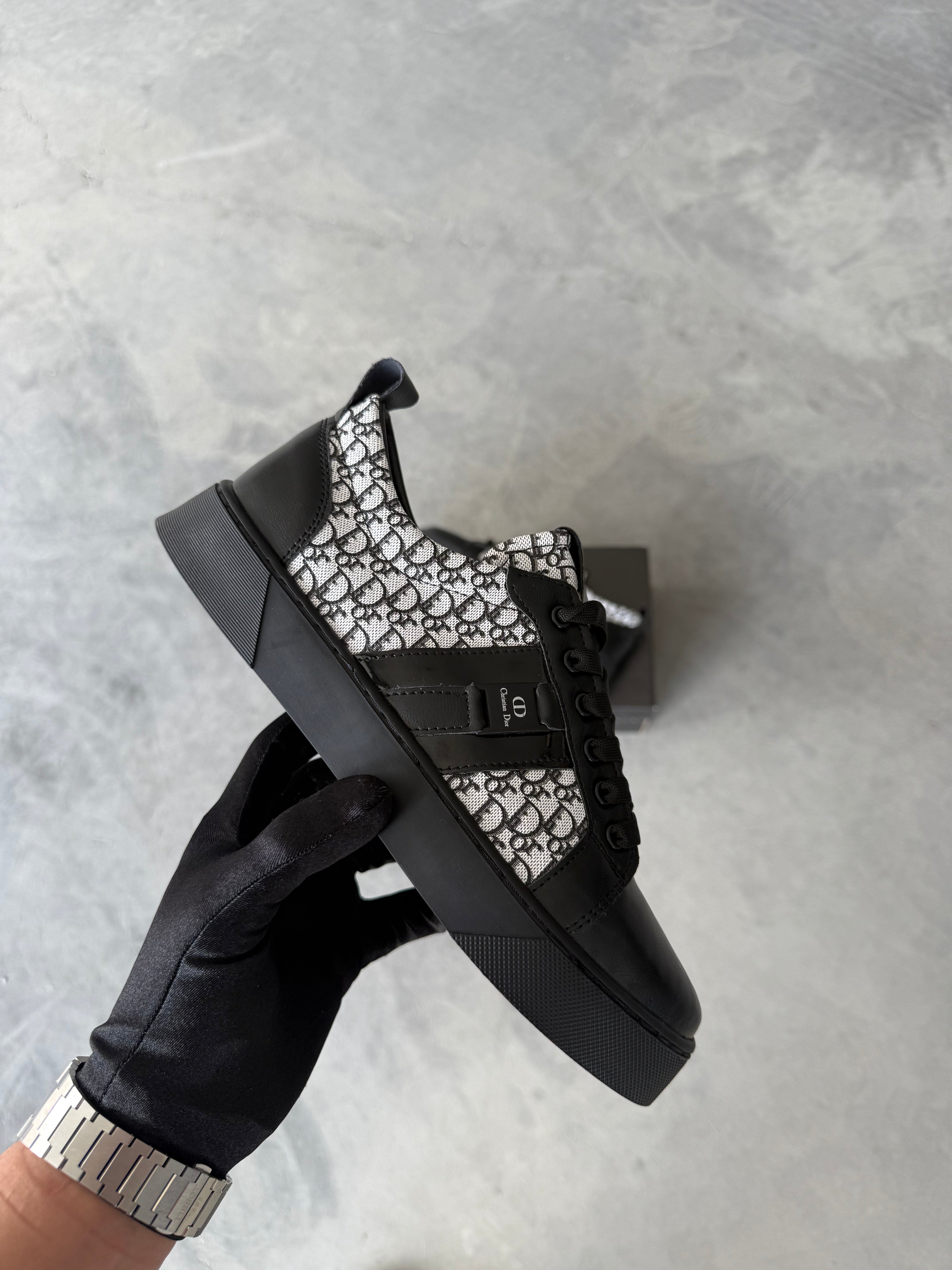 Christian Dior Black